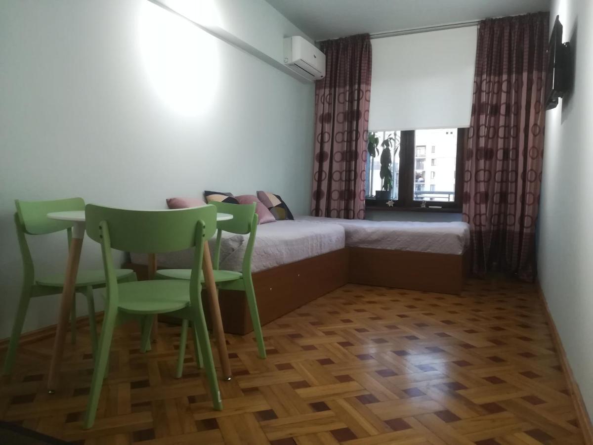 Davka Apartments Batumi Eksteriør bilde